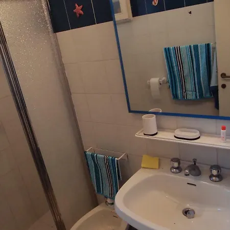 Casa Gialla بيت للعطل كوستا باراديسو